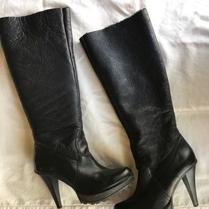 Furred winter booths